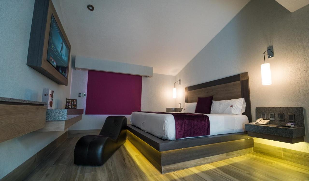 Auto Hotel Hacienda Arriba León de los Aldamas Extérieur photo
